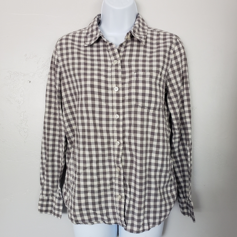 Forever 21 Grey Cream Gingham Print Plaid Button Small Button Up Long Sleeve